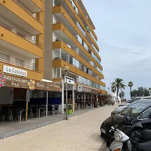 https://roses-holiday-center.catalonia-hotels.com